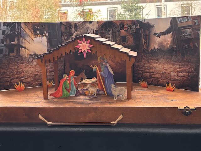 Krippe von ukrainischen Kindern